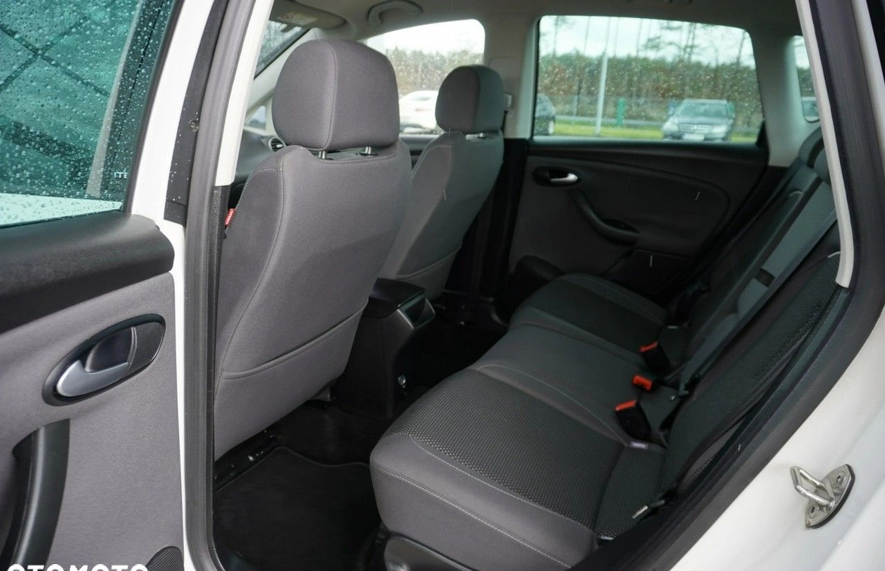 Seat Altea cena 33499 przebieg: 195450, rok produkcji 2015 z Jawor małe 379